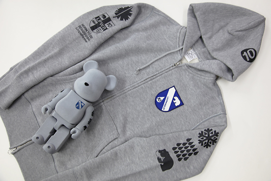 medicom-toy-loopwheeler-10th-anniversary-bearbrick-hoodie-set-02 medicom-toy-loopwheeler-10th-anniversary-bearbrick-hoodie-set-02